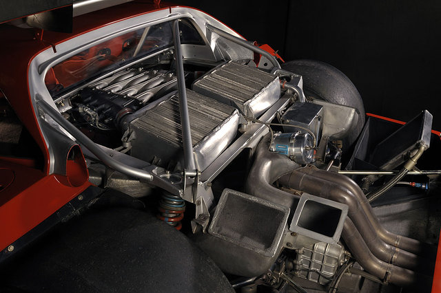 Ferrari F40 LM Engine